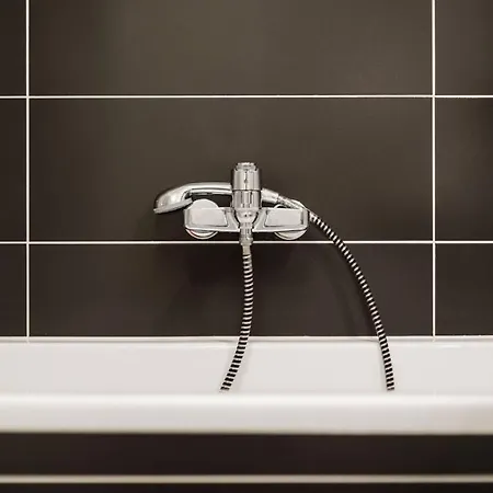Brand New And Sunny Apt. With Netflix * Πράγα